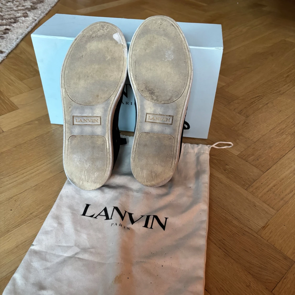 Lanvins - 2