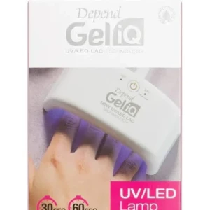 UV/LED-lampa från Depend GeliQ - UV/LED-lampa från Depend GeliQ med UV/LED LAC-teknologi. Perfekt för att härda gelnagellack snabbt och effektivt. Kommer med en USB-kabel för enkel laddning. Liten och kompakt design som är lätt att använda hemma. Lite smutsig men går säkert att få bort. Använd ett fåtal gånger men funkar fortfarande helt perfekt! 💘