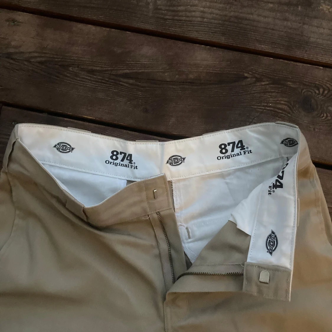 Beige byxor från Dickies - 2