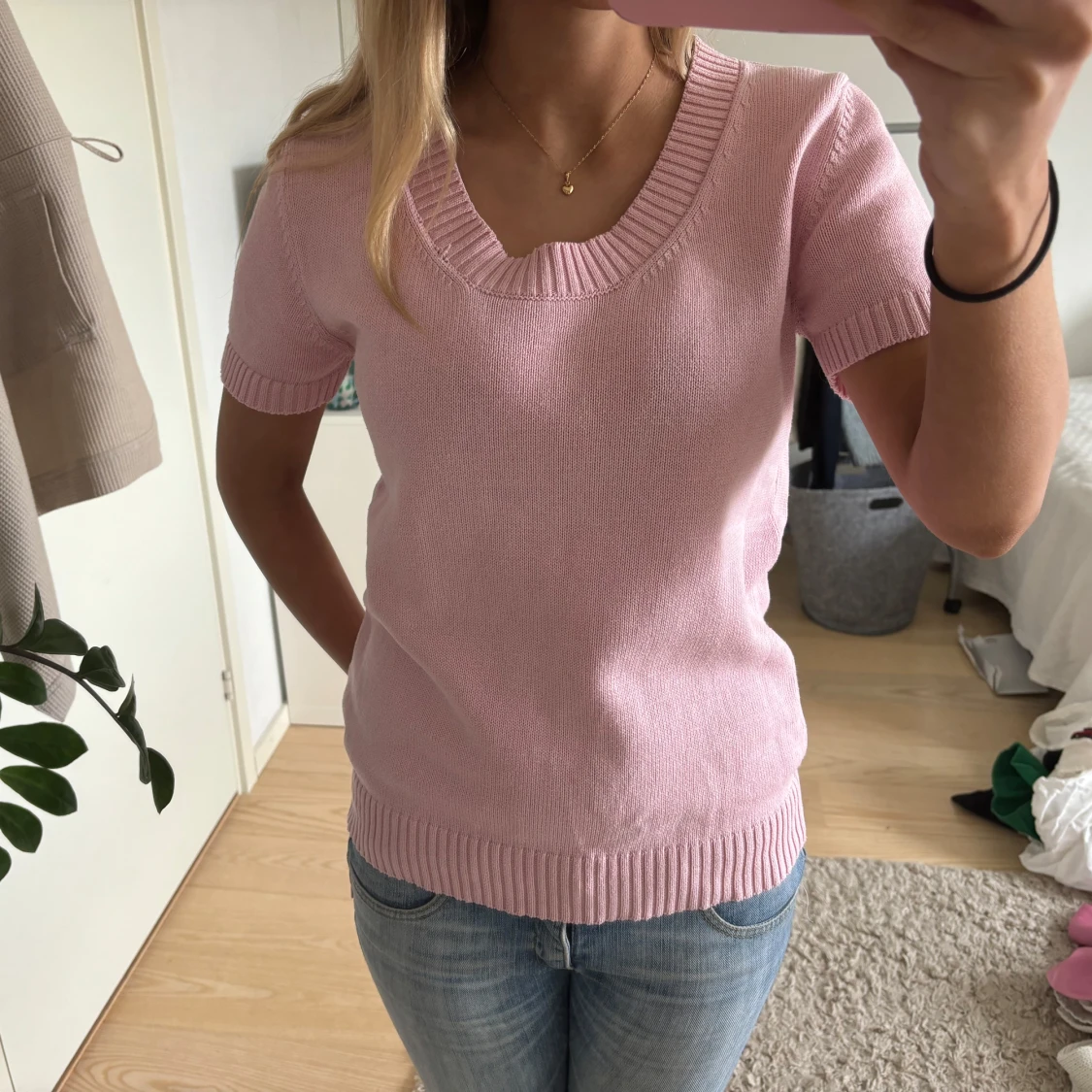 Stickad T-shirt  - 1