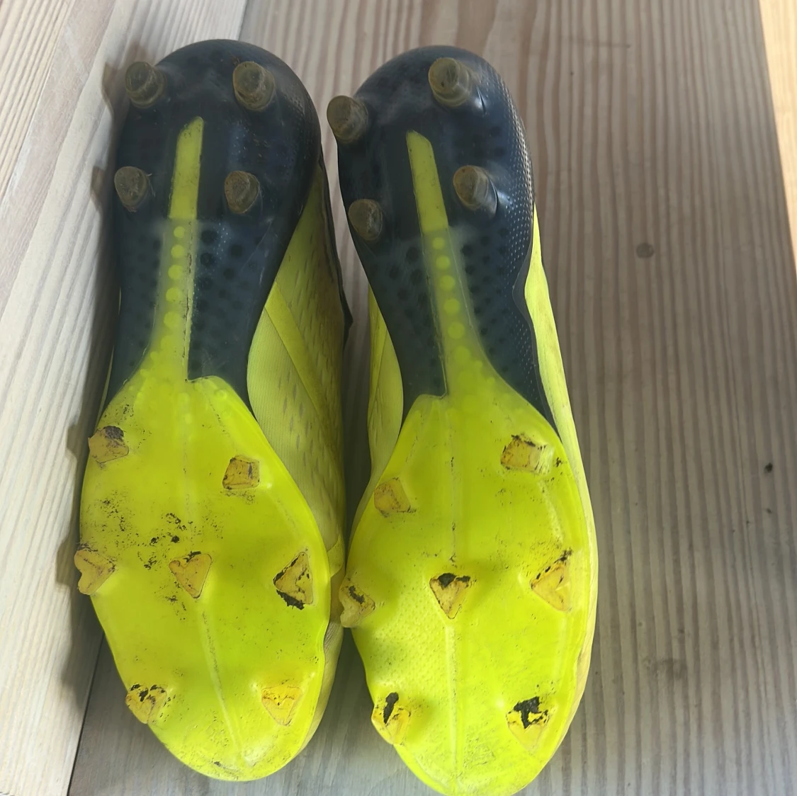 Adidas Fotbollskor - 1