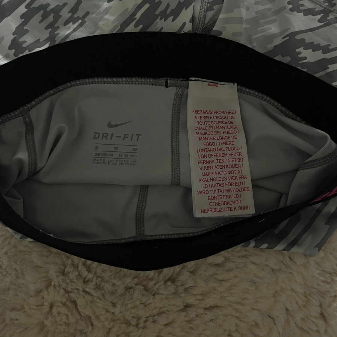 Nike Pro shorts  - 1