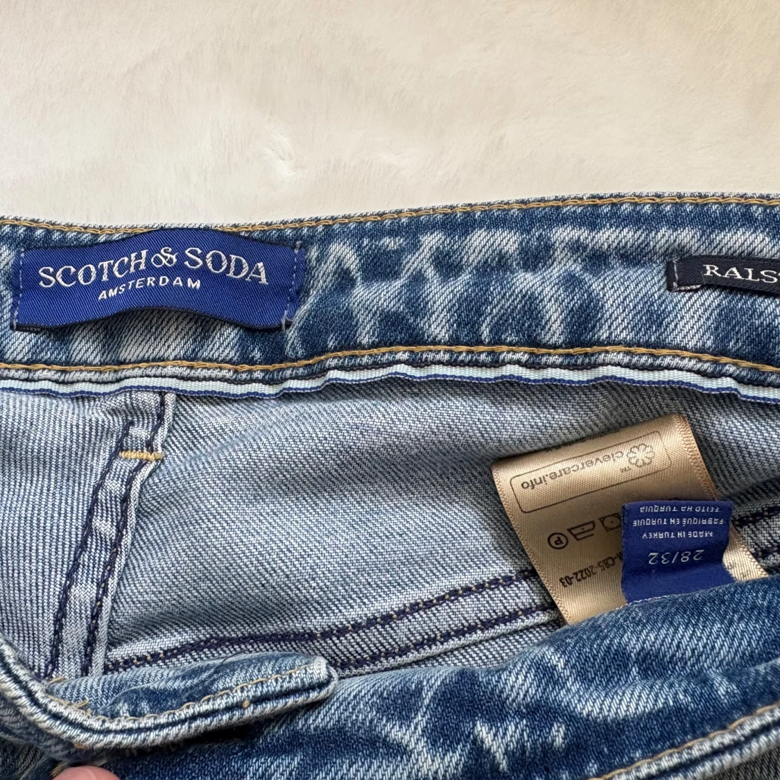 Ljusblå jeans från Scotch & Soda - 2