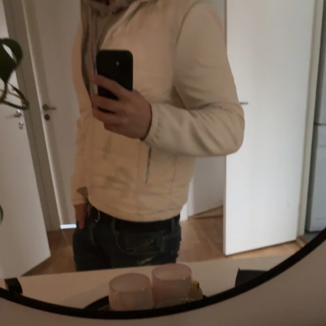 Vit quiltad pufferjacka från Zara Man - 3