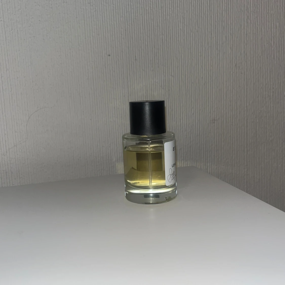 Lemon Éclair parfym från Essnce - 1