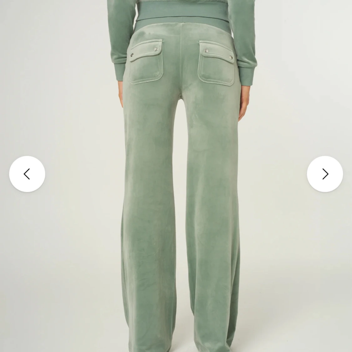 Gröna mjukisbyxor med vida ben - 1