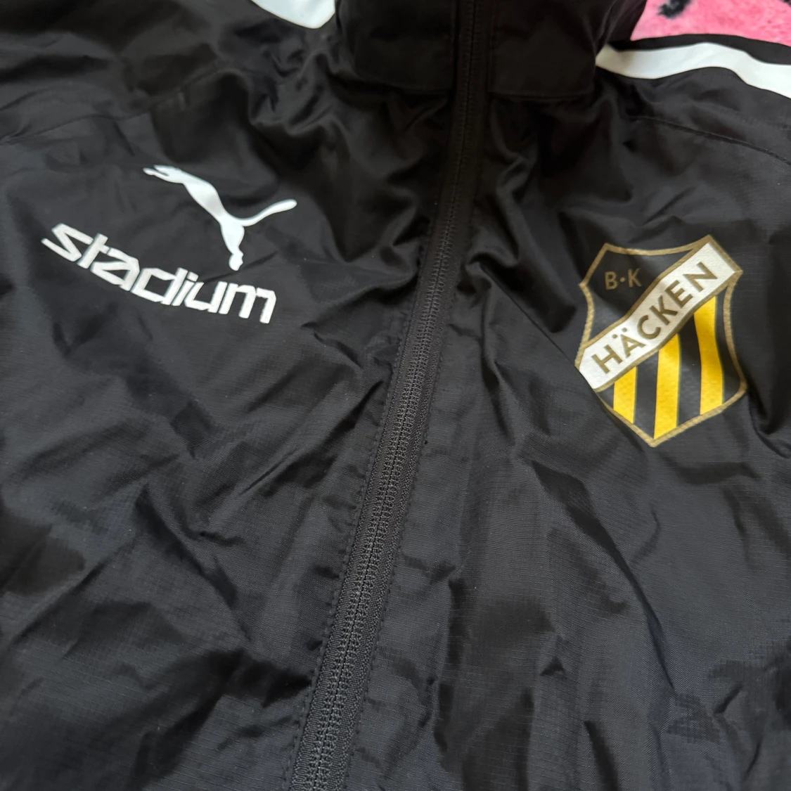 Svart vindjacka från Puma BK Häcken - 2