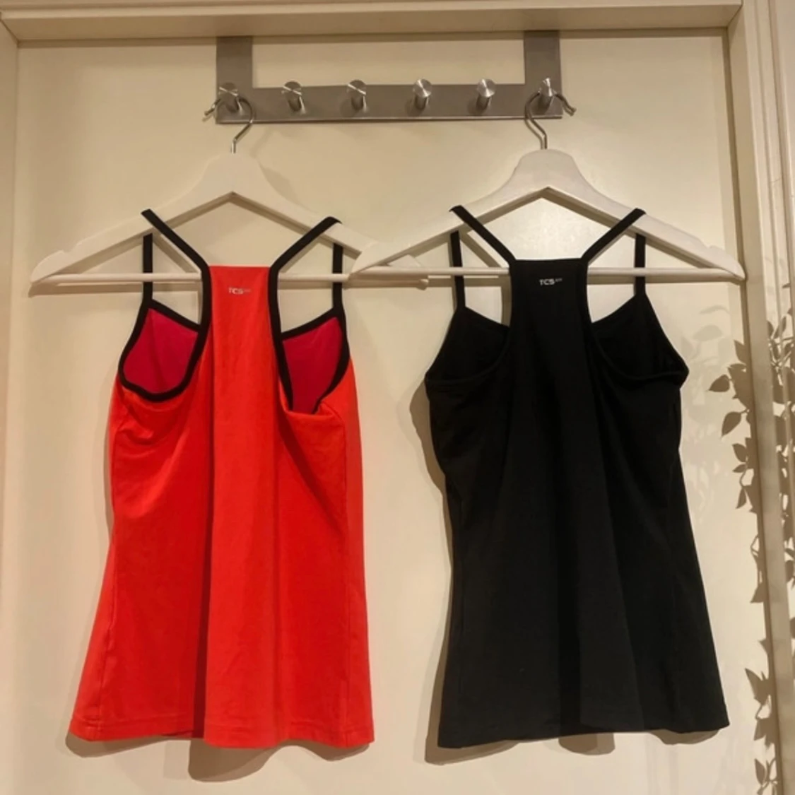 Två linnen från SOC med tryck - 1