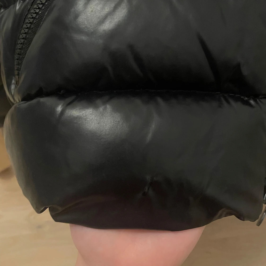 Svart dunjacka från Moncler - 3