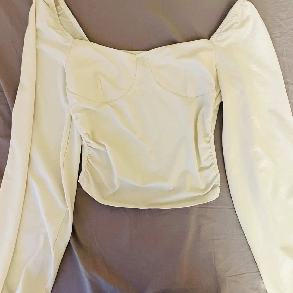 Vit långärmad topp