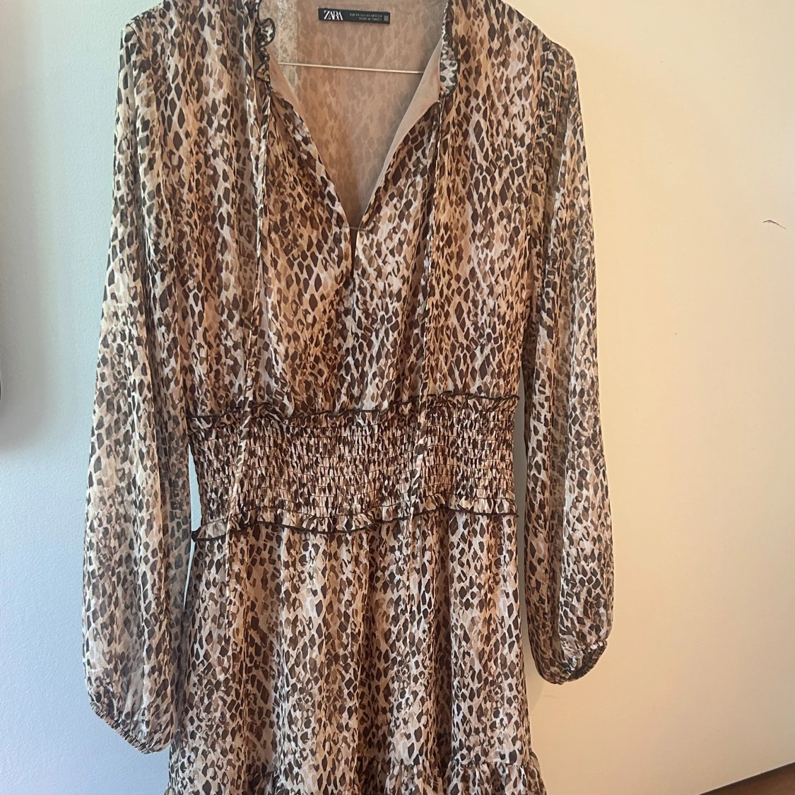 Leopardmönstrad klänning från Zara - 3