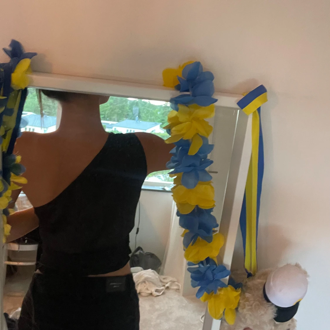 Svart oneshoulder topp  - 2