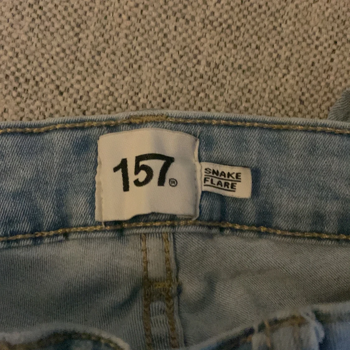 Ljusblåa flare jeans från 157 - 2