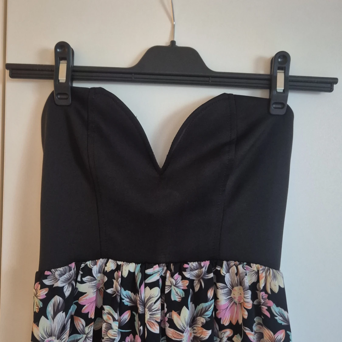 Blommig långklänning från ICE Fashion - 1