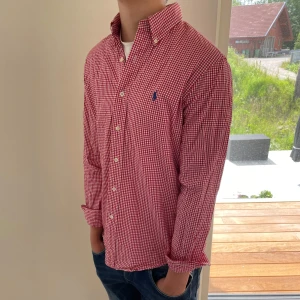 2 polo skjortor i M - 2 polo skjortor i M