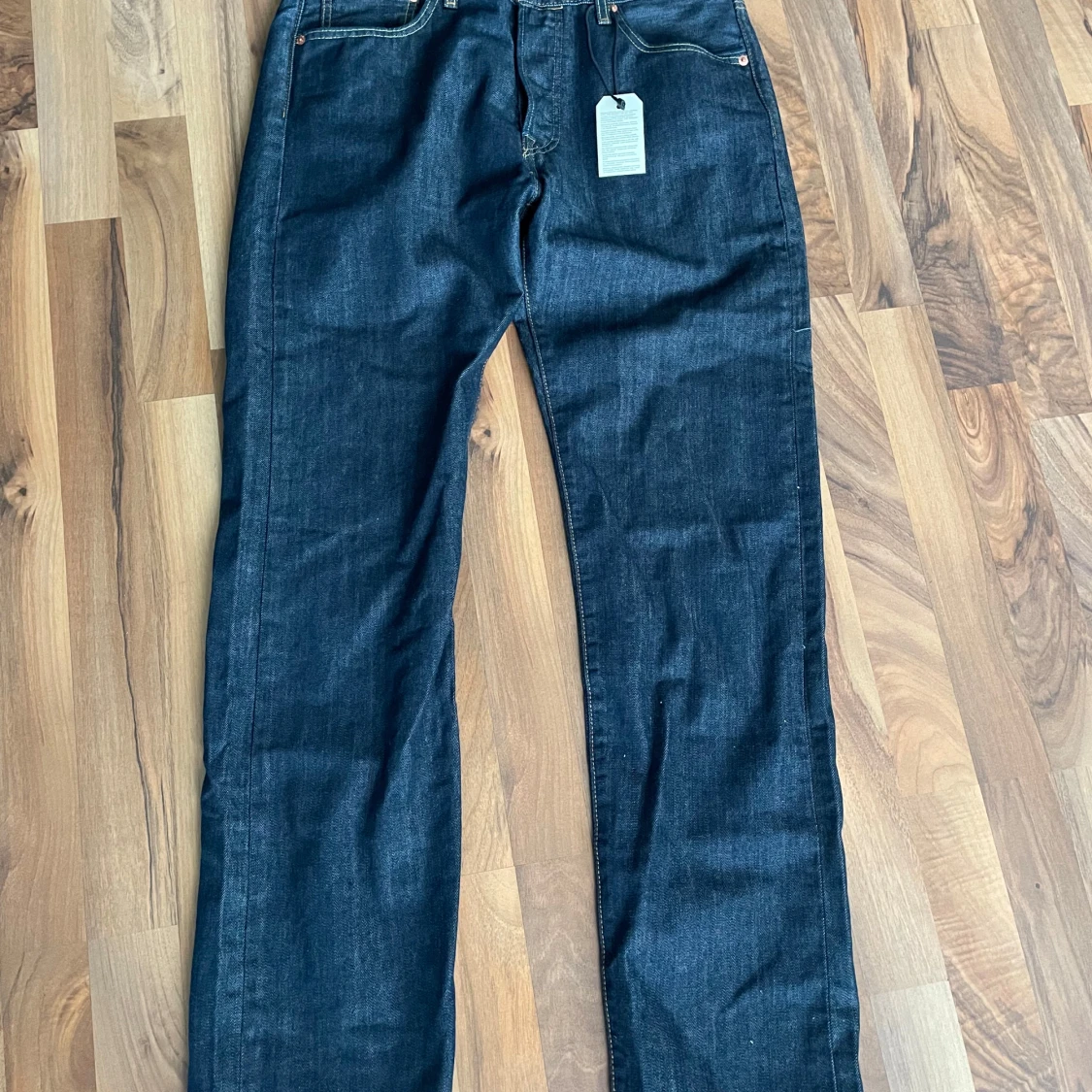 Levi's 501 mörkblå jeans W33 L32