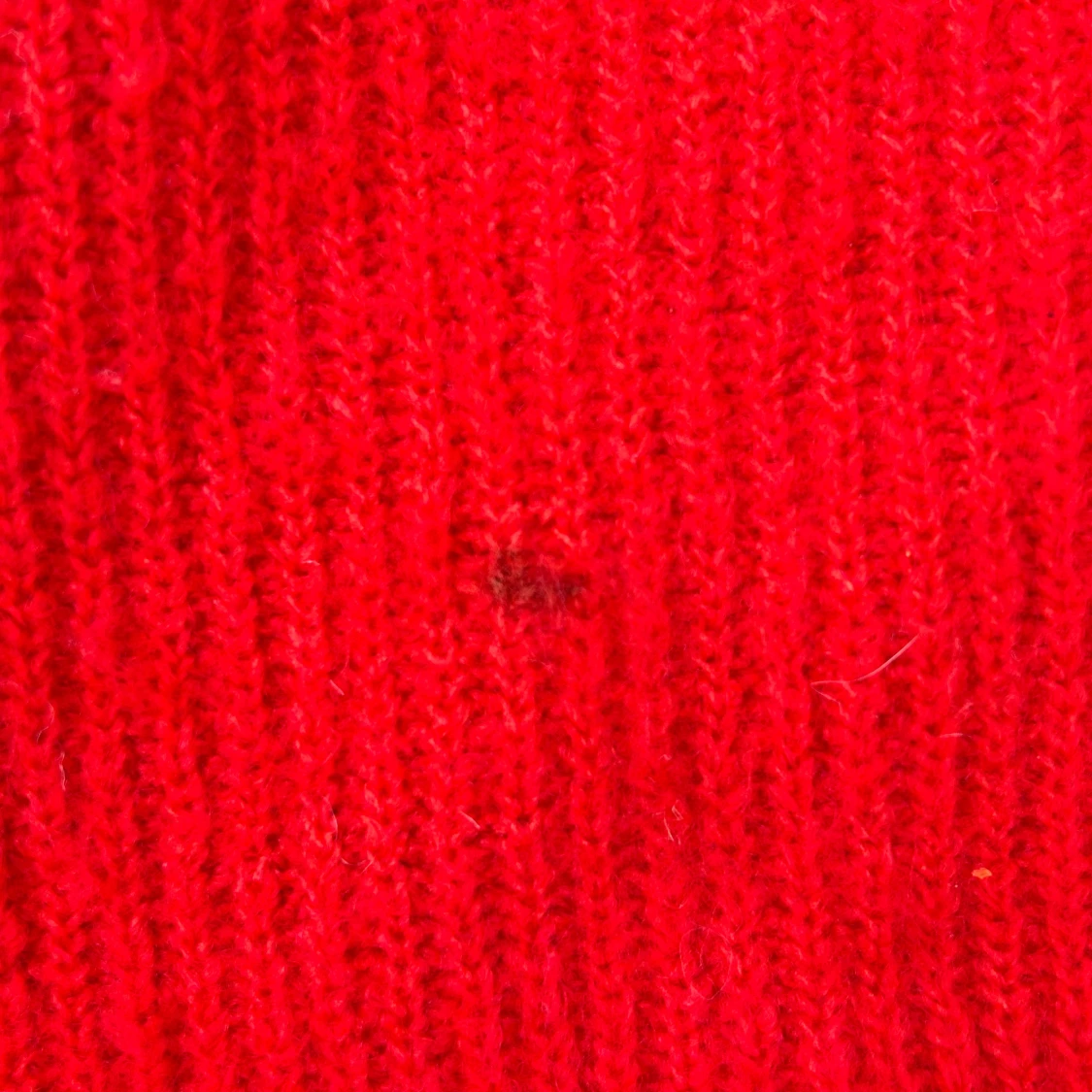 röd off-shoulder tröja - 3