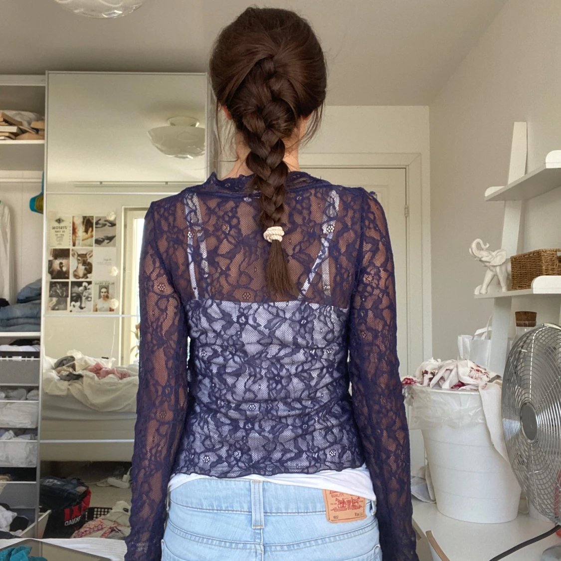 Mörkblå spetskofta med lång ärm - 1