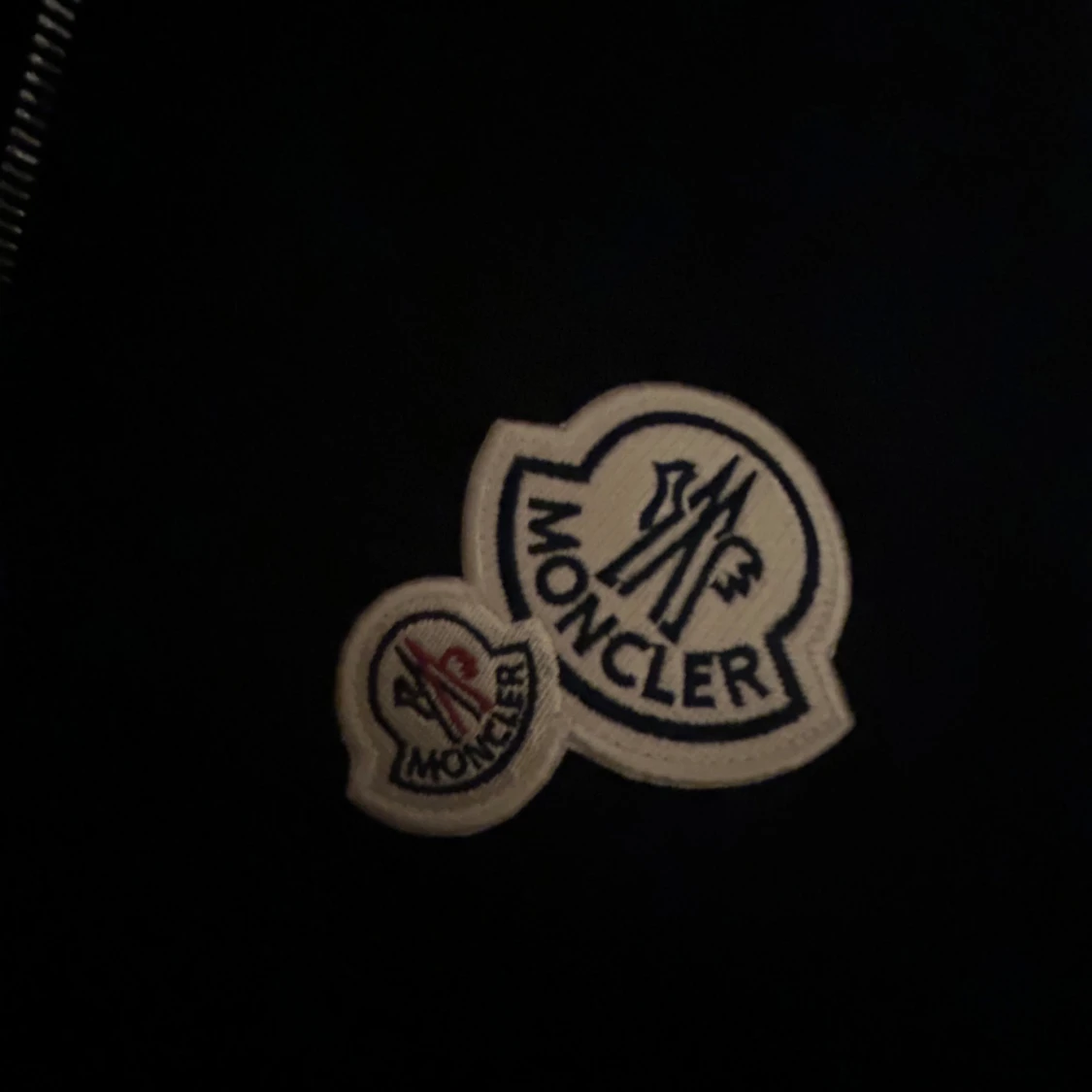 Svart hoodie från Moncler - 1