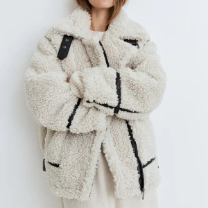 ❗️Söker denna jackan från H&M i storlek S eller M❗️ - SÖKER