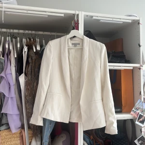 Vit kavaj - Vit superfin kavaj från HM 🫶