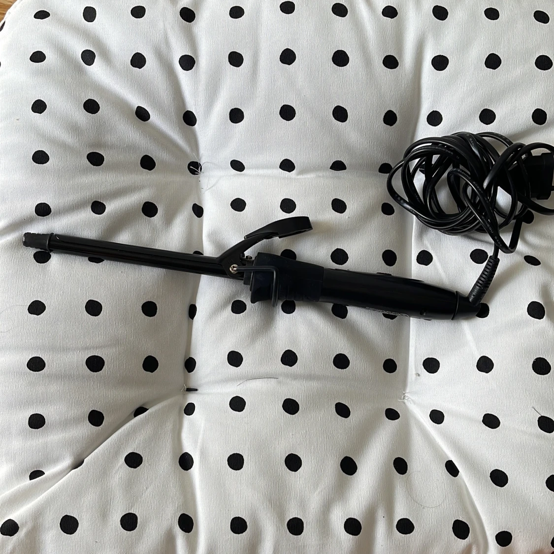 Plattång, locktång och andra värmeverktyg. - 2