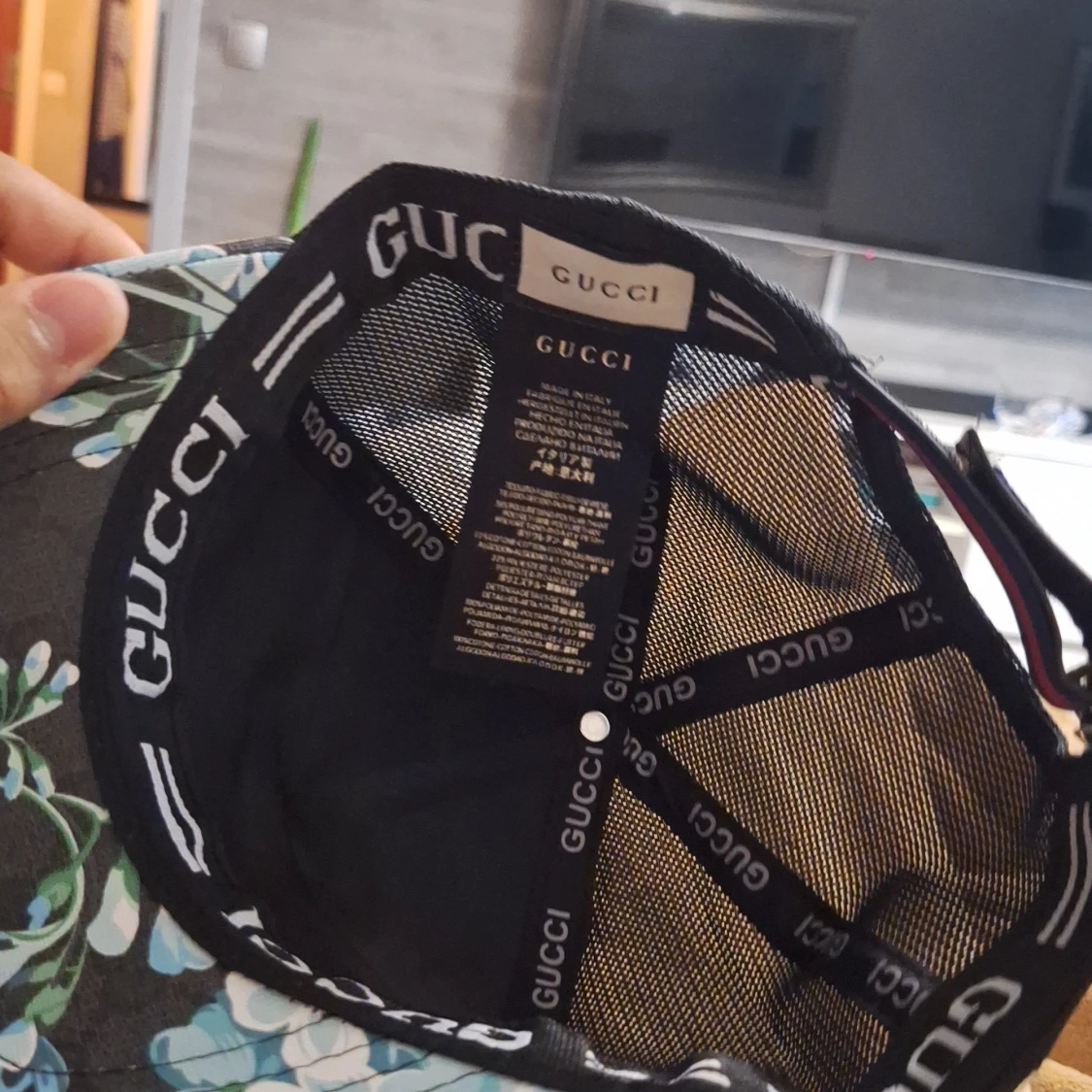 Blommig gg keps  - 2