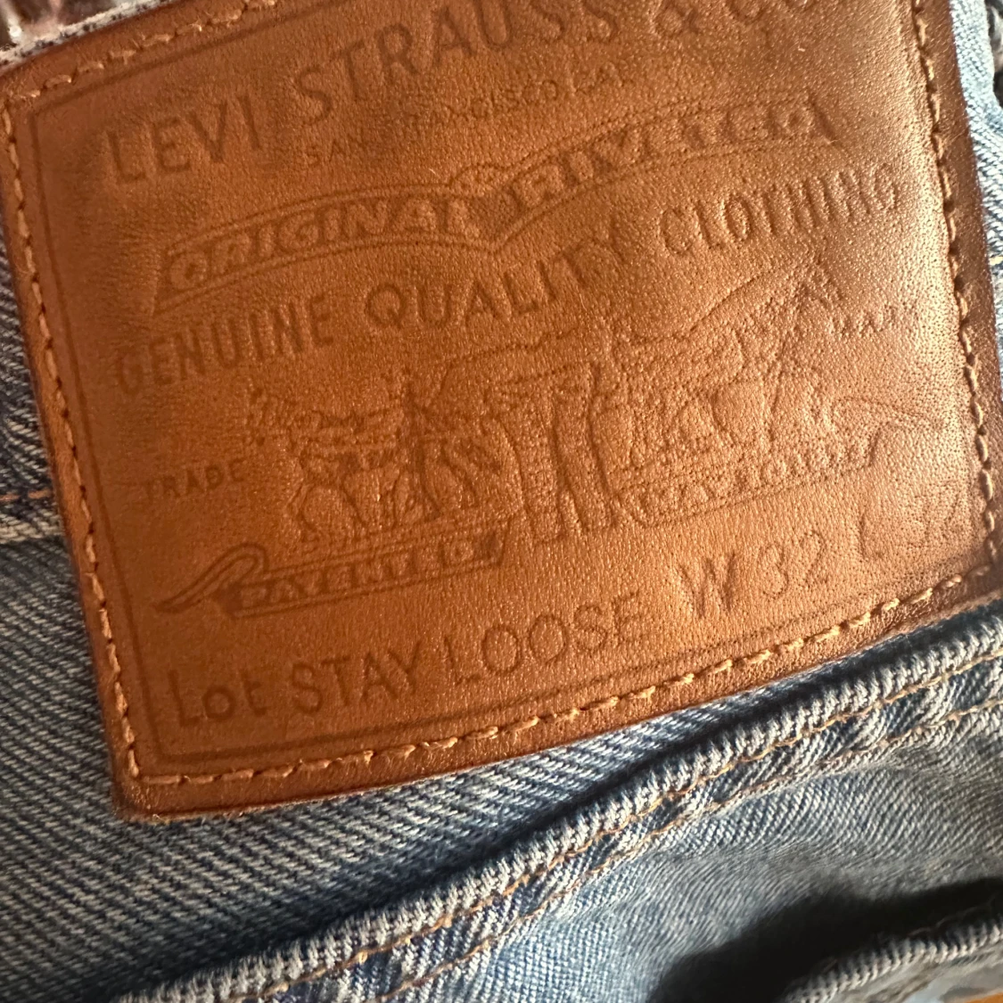 Levi's stay loose ljusblå jeans W32 L32 - 4