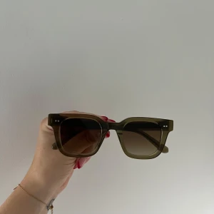 Chimis solglasögon 04 - Nästan aldrig använda chimis 04 - green