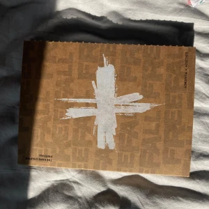 Txt album clarity - Det finns inga PhotoKort med utan bara photobok och cd och själva albumet💞(man får allt som är med på bilderna