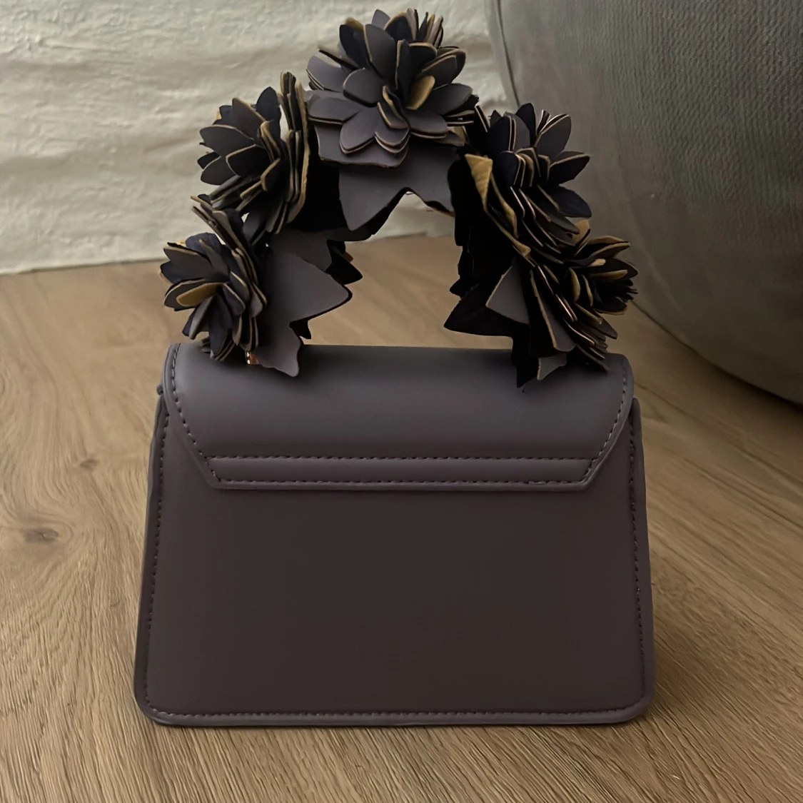 Lila handväska från Zara - 1