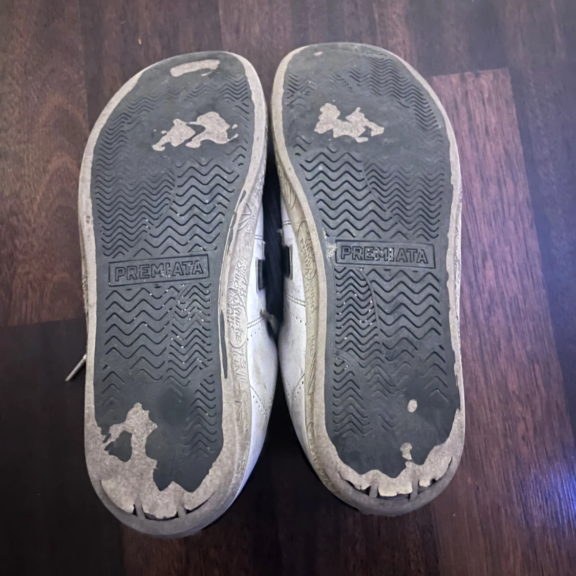 Unika vita sneakers från Premiata - 4