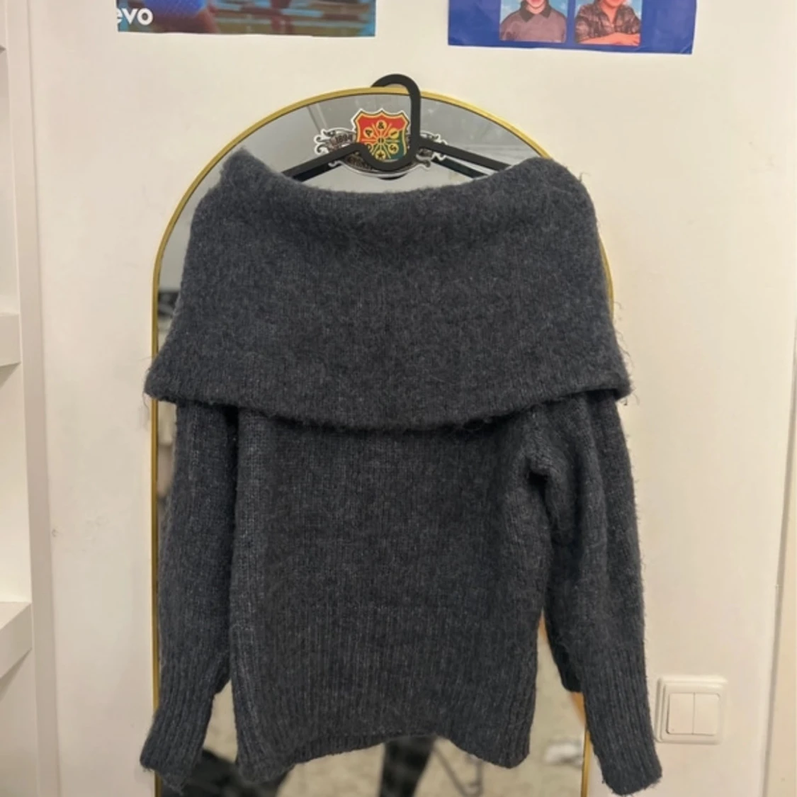 Grå/blå stickad tröja från H&M