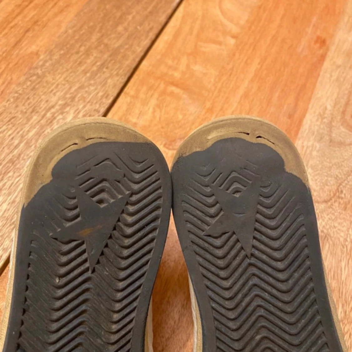 Golden Goose Ball star - 4