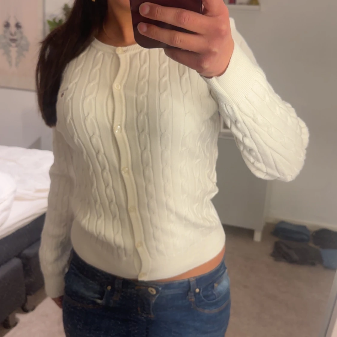 Vit kabelstickad kofta från Gant