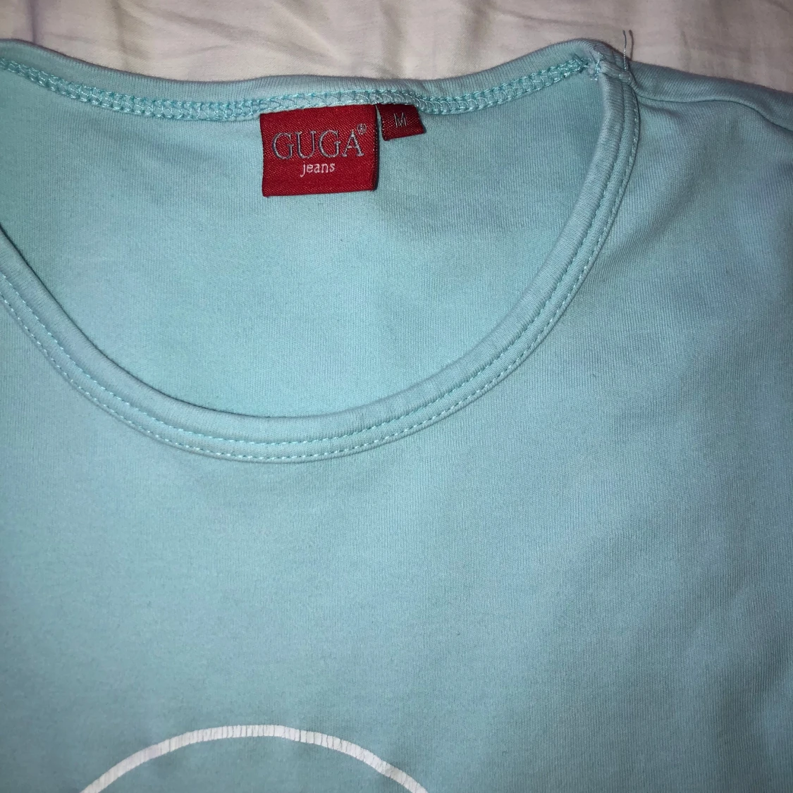 Ljusblå t-shirt från Guga Couture - 2