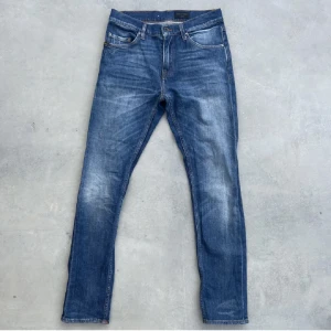 Tiger of sweden jeans - Säljer nu de här feta tiger of Sweden jeansen i modellen pistolero. De är i toppskick och storlek 29/32. Retail 1600kr mittpris 400kr. Bara att höra av er vid funderingar. Mvh Liam