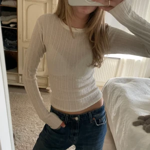 Tunn tröja - Superfin intimissimi-liknande tröja🤍🤍