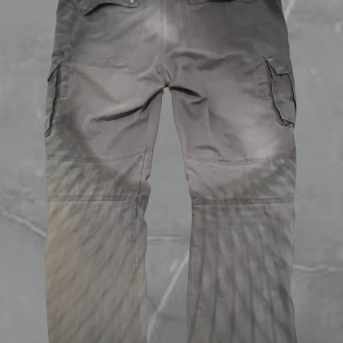 Grå cargopants med fickor - 1