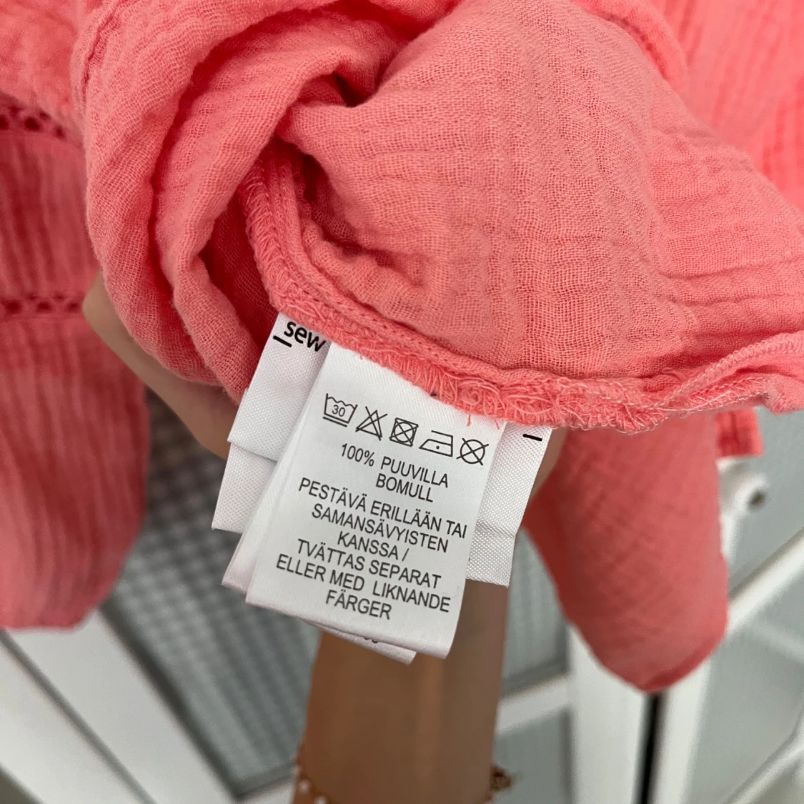 Korallrosa blus från Pola, strl S - 4