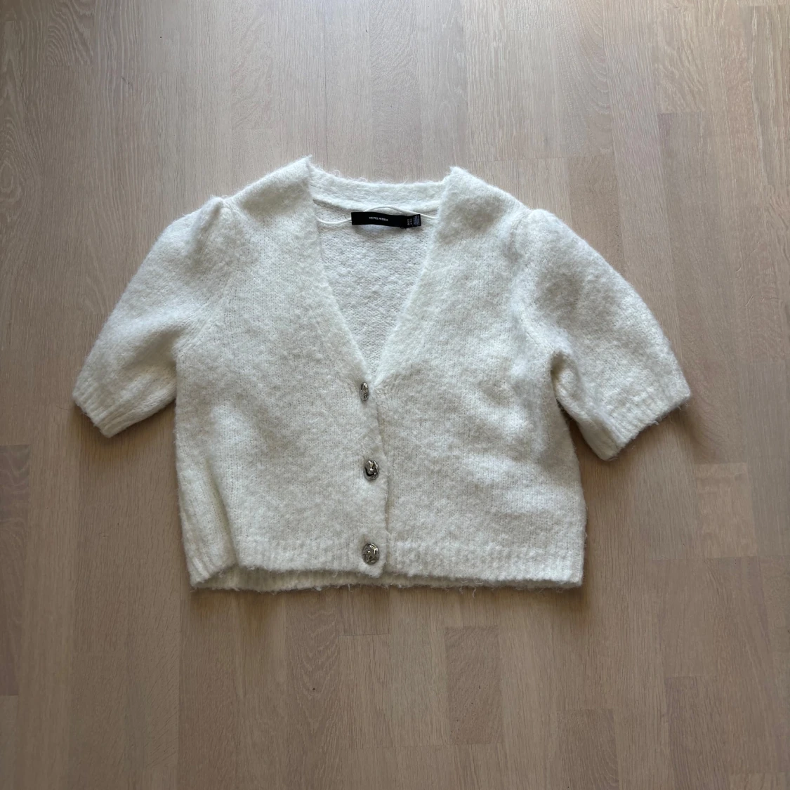 Vit kofta med kort ärm - 1