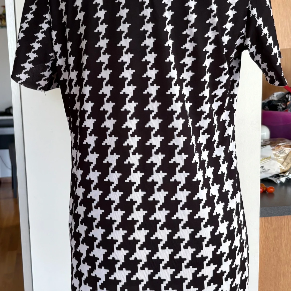 Svartvit rutig kortklänning Laura Kent - 1