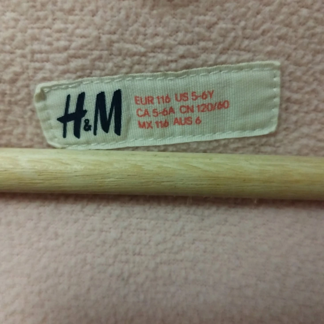 Ljusrosa pufferjacka för barn från H&M - 3