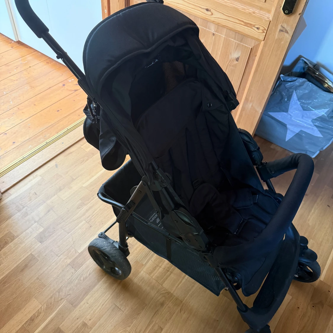 Sittvagn Petite Cherie