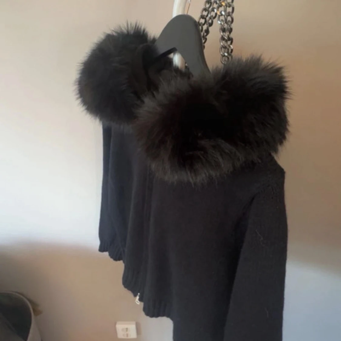 Svart stickad jacka  - 3