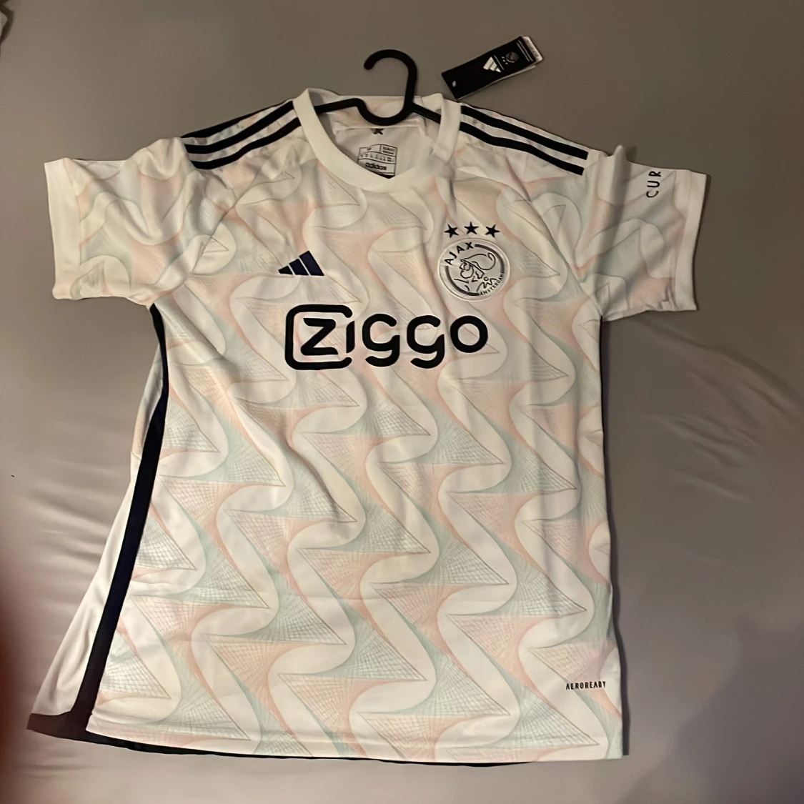 Ajax vit kortärmad fotbollströja Adidas