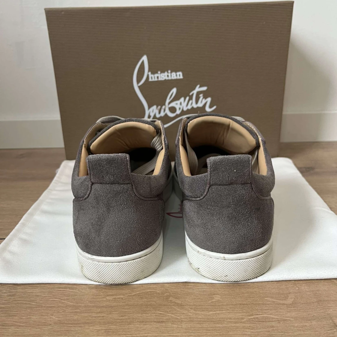 Grå mocka sneakers Christian Louboutin - 3