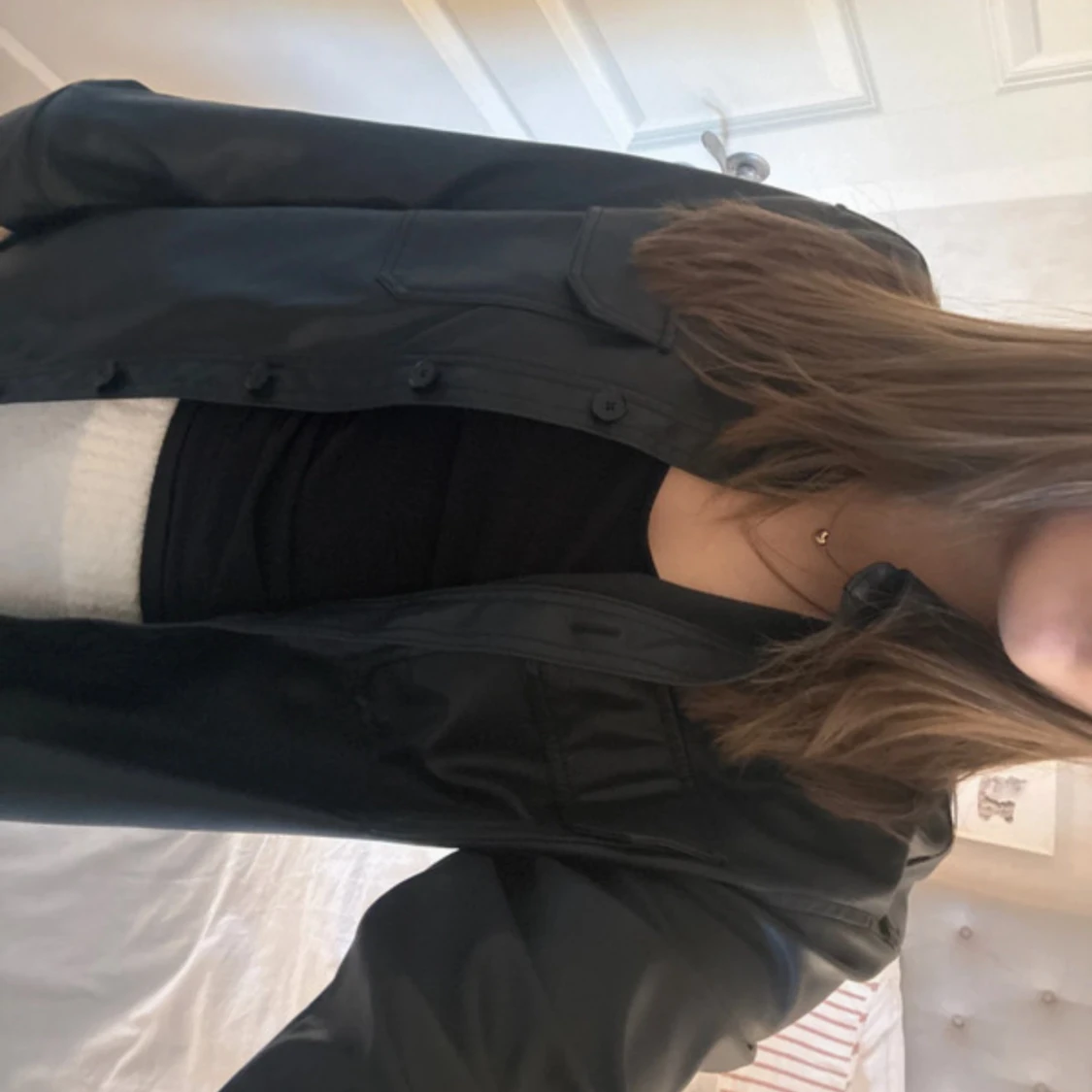 Svart oversized skinn-overshirt - 3