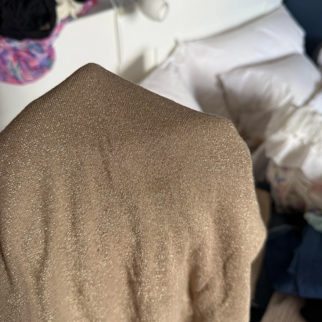 Glittrig one shoulder topp  - 2