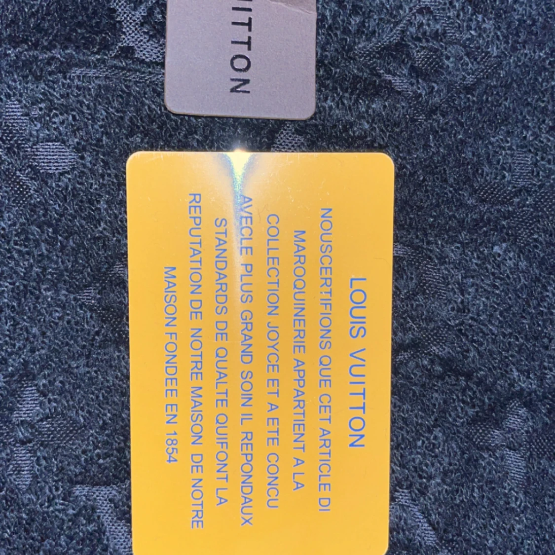 Black Louis Vuitton monogram Scarf - 2